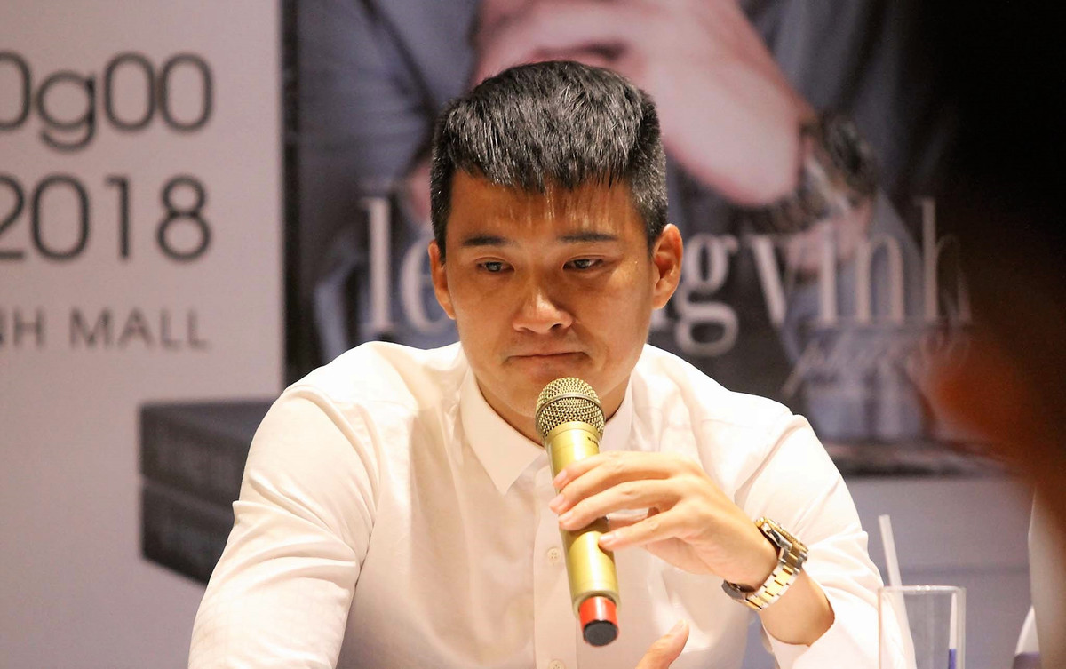 Cụ thể, Công Vinh có chia sẻ trên trang cá nhân: "Với sự tin tưởng của các cấp lãnh đạo tỉnh Bà Rịa - Vũng Tàu, tôi chỉ làm việc với vai trò cố vấn, hỗ trợ và vạch ra hướng phát triển cho bóng đá địa phương".