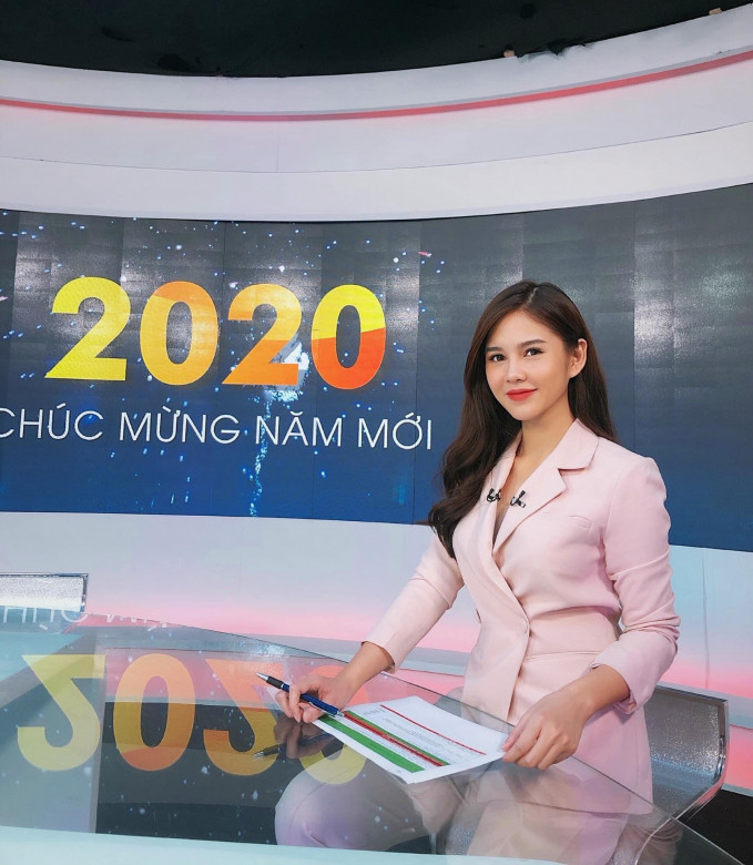 Nói về cơ duyên gặp nhau, Thu Hoài tiết lộ, khi cô và Phanh Lee đi nhầm sân golf thì gặp anh và anh trở thành thầy giáo dạy golf cho cô. Sau 3 tháng gặp mặt, cô nhận lời yêu và sau 3 tháng yêu, cô nhận nhẫn đính hôn từ anh.