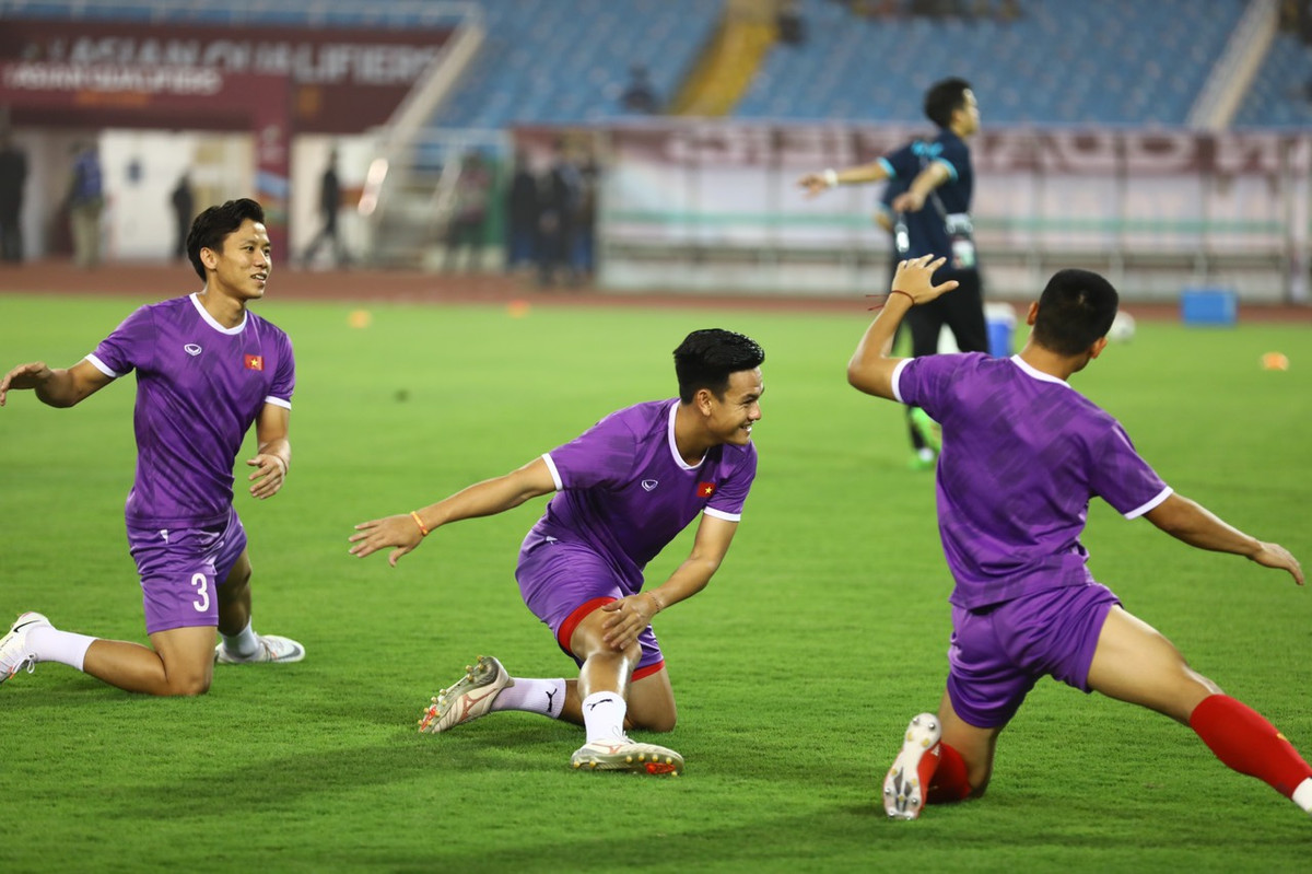 Doi tuyen Viet Nam that bai truoc Oman tu tinh huong bong chet-Hinh-9