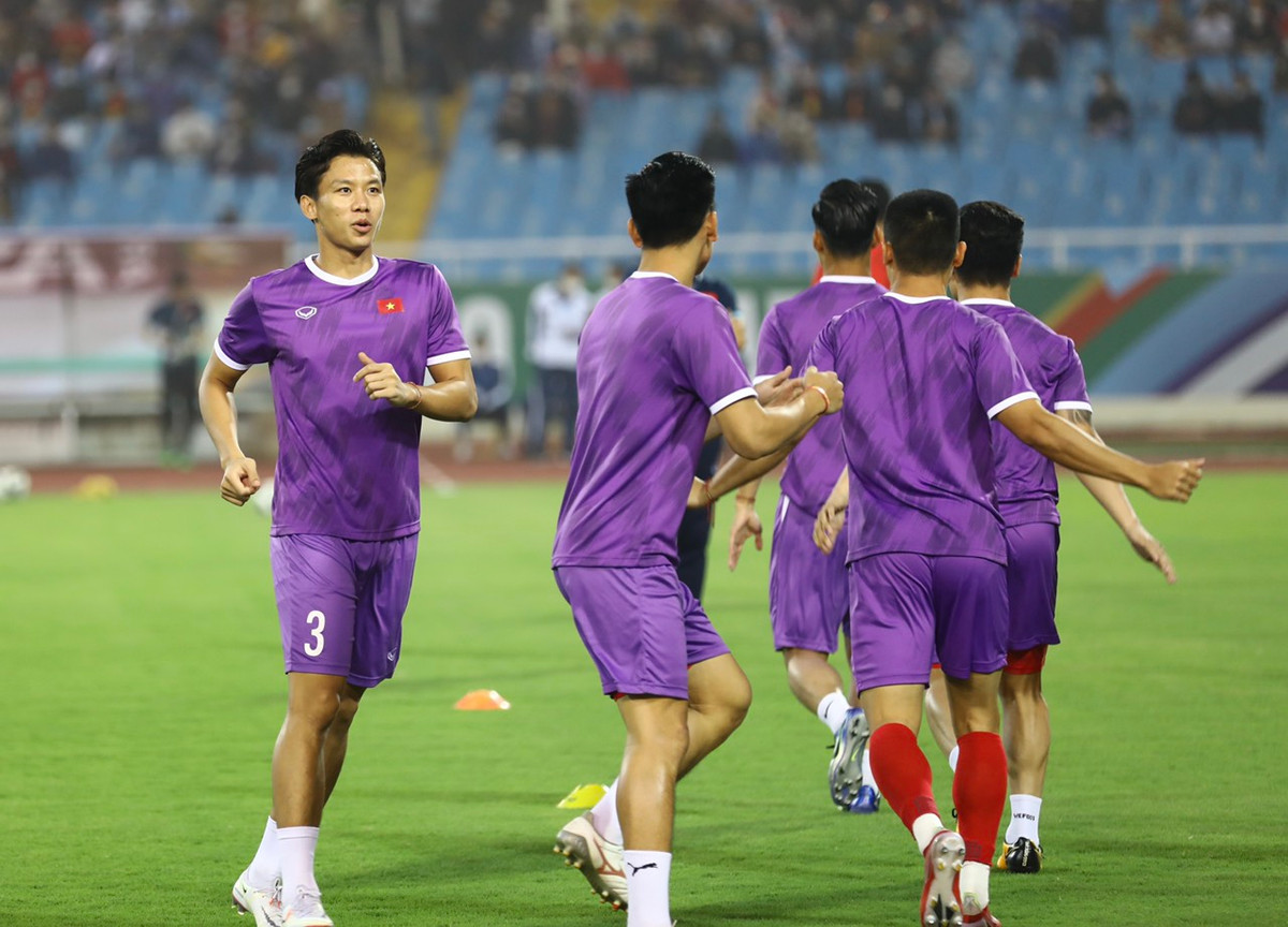 Doi tuyen Viet Nam that bai truoc Oman tu tinh huong bong chet-Hinh-11