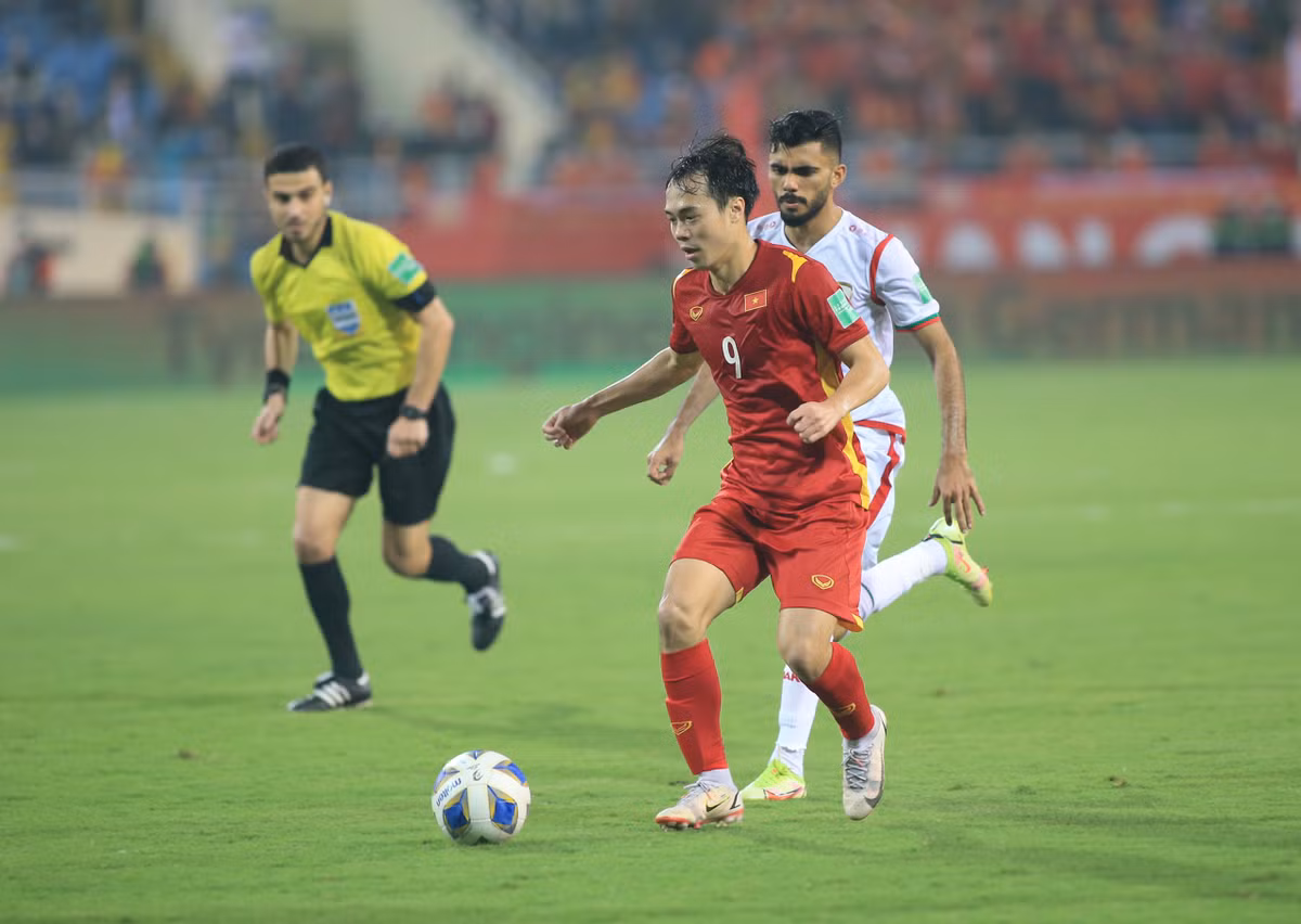 Doi tuyen Viet Nam that bai truoc Oman tu tinh huong bong chet-Hinh-2