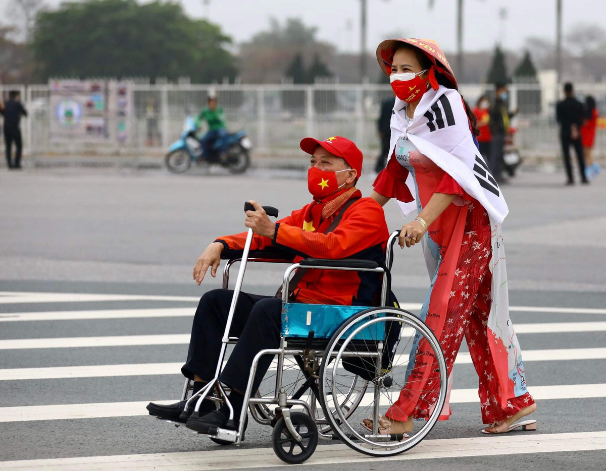 Doi tuyen Viet Nam that bai truoc Oman tu tinh huong bong chet-Hinh-15