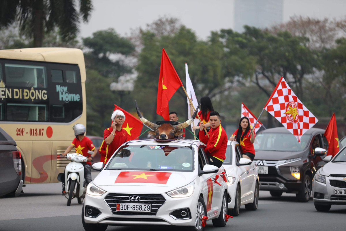 Doi tuyen Viet Nam that bai truoc Oman tu tinh huong bong chet-Hinh-12