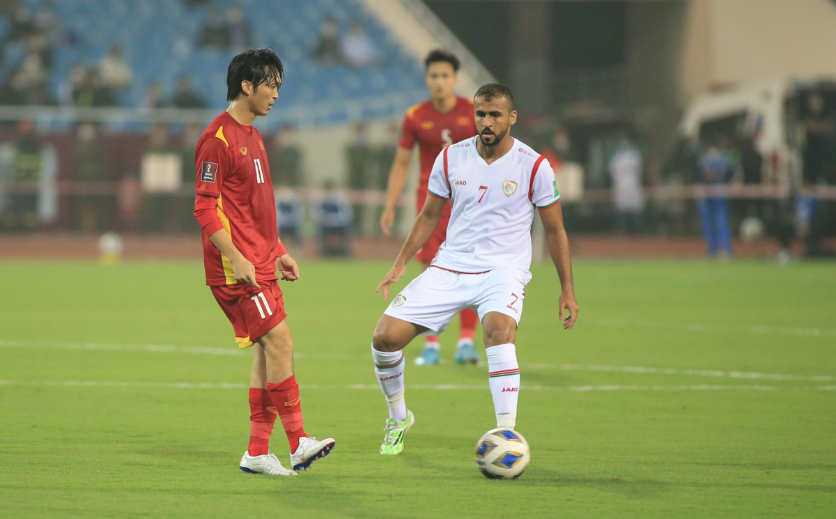Doi tuyen Viet Nam that bai truoc Oman tu tinh huong bong chet-Hinh-4