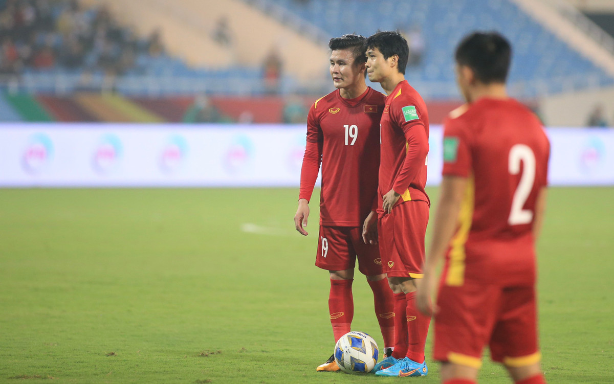 Doi tuyen Viet Nam that bai truoc Oman tu tinh huong bong chet