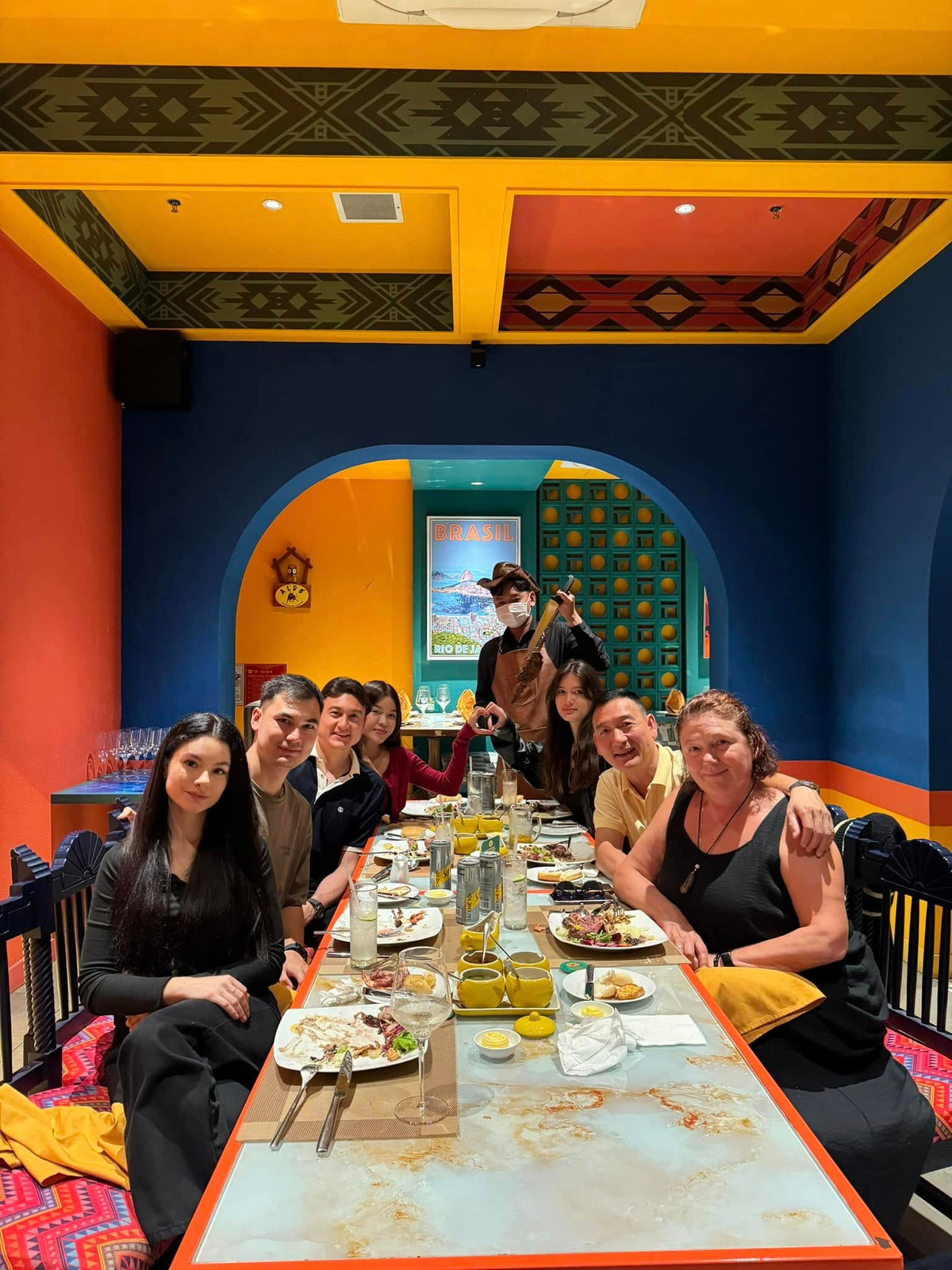 Gia đình là điểm tựa giúp Văn Lâm vững bước trong sự nghiệp.