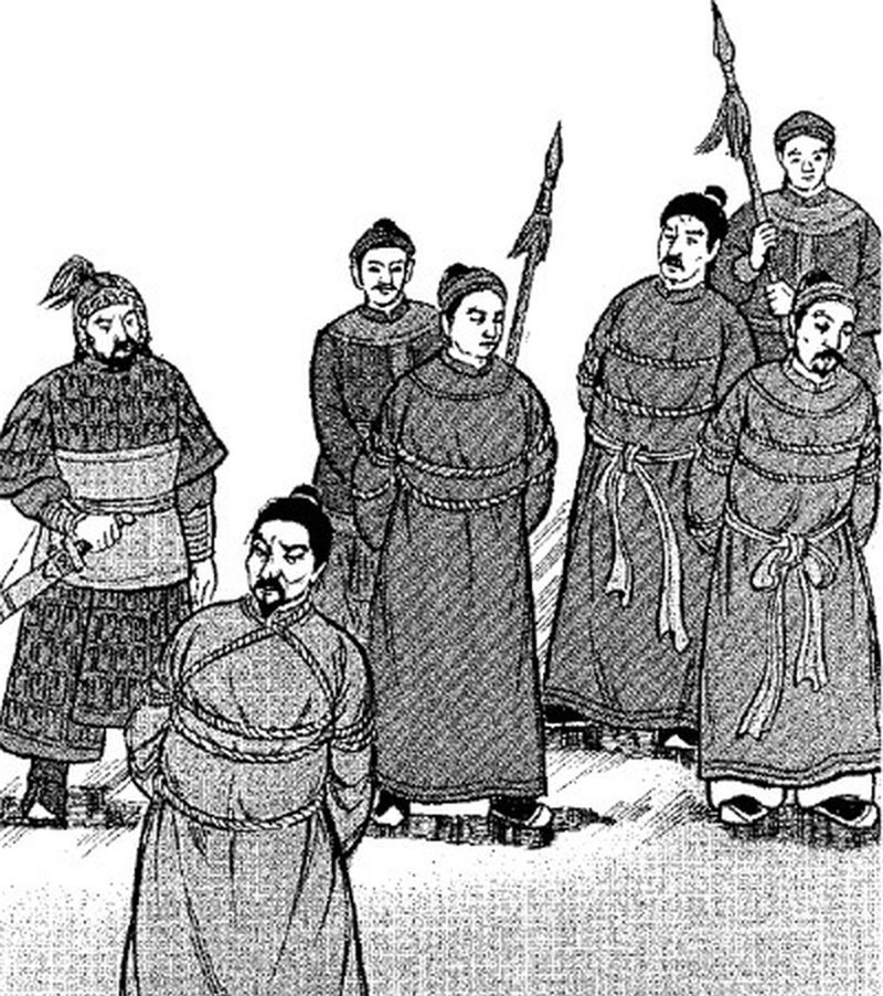 Dưới thời Nguyễn, việc tham ô, tham nhũng của dân bị trừng trị rất nghiêm khắc. Bộ luật Gia Long ra đời có 400 điều, 79 điều quy định về các tội liên quan tham nhũng. Trong đó, điều 31 quy định quan lại nhận hối lộ phải chịu hình phạt thấp nhất là 70 trượng, cao nhất là treo cổ.