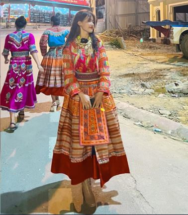 Hiện tại, Phương đang là chủ cửa hàng cho thuê trang phục dân tộc, bán đặc sản Tây Bắc tại khu du lịch Cầu Kính Rồng Mây. Vào đợt dịch bệnh nên có ảnh hưởng đến việc kinh doanh, hiện quán cũng tạm đóng cửa để đảm bảo phòng, chống dịch.