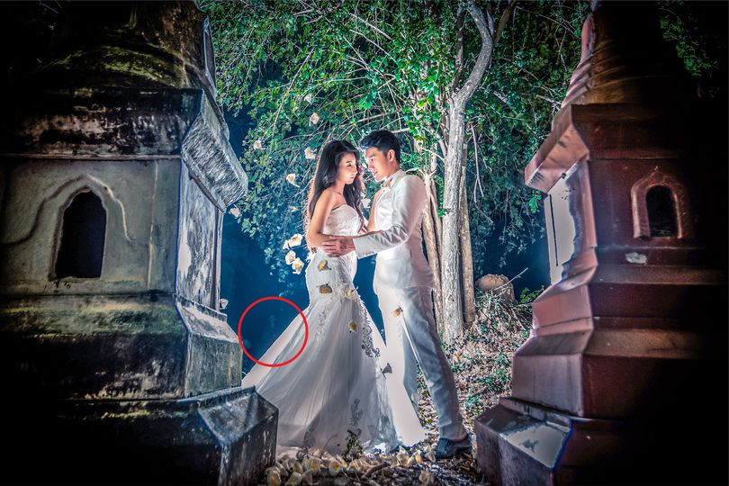 Thậm chí, nhiều người còn ghi lại được chi tiết khá tâm linh trong bộ ảnh cưới của cặp đôi Thái Lan trên.