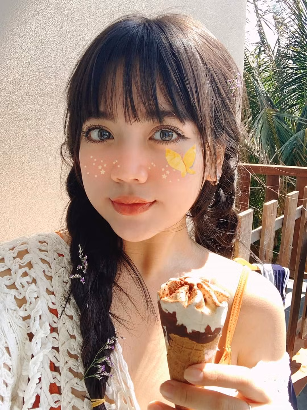 Thế nhưng lý do để Bảo Hân Helia theo đuổi môn nghệ thuật này rất đơn giản: "Mình thấy lyrics của rap ý nghĩa hơn so với thể loại nhạc khác".