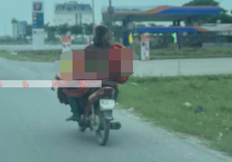 Thậm chí nhiều người còn để lại bình luận mong người phụ nữ thường xuyên có những tình huống quấy rối này có thể bình an bởi ai cũng biết rằng mật độ giao thông tại đường quốc lộ là rất lớn.