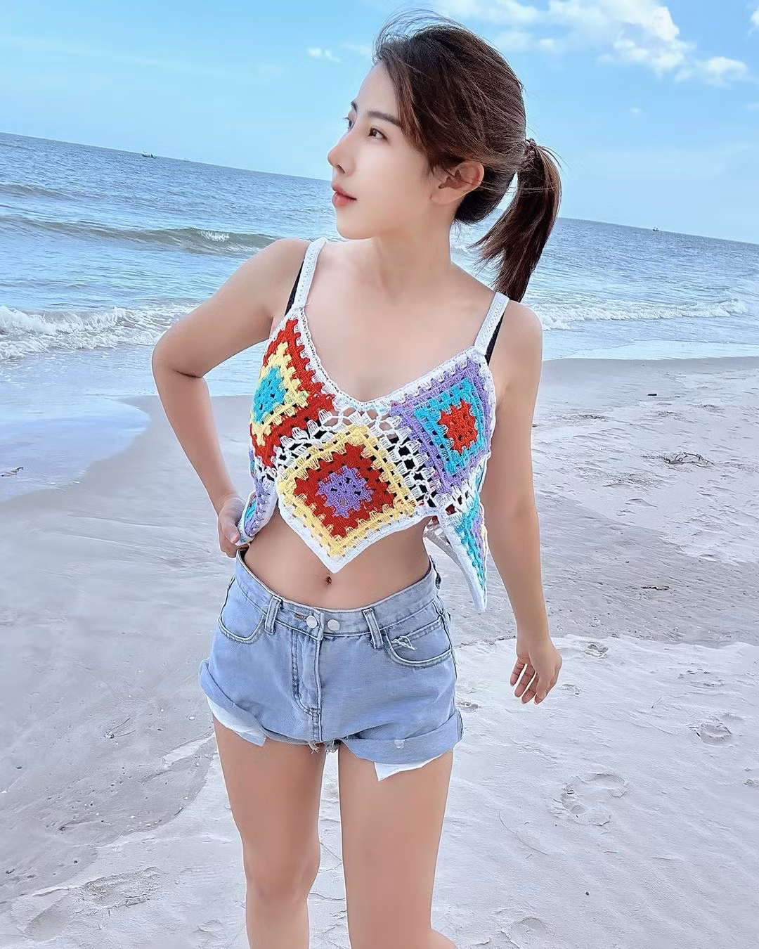 Nathayada đang hẹn hò. Mối tình này đã kéo dài được 6 năm.