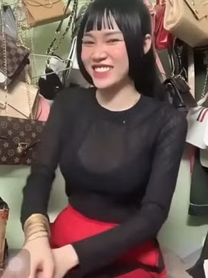 Hien tuong mang “gai Nhat do” bat ngo thong bao 