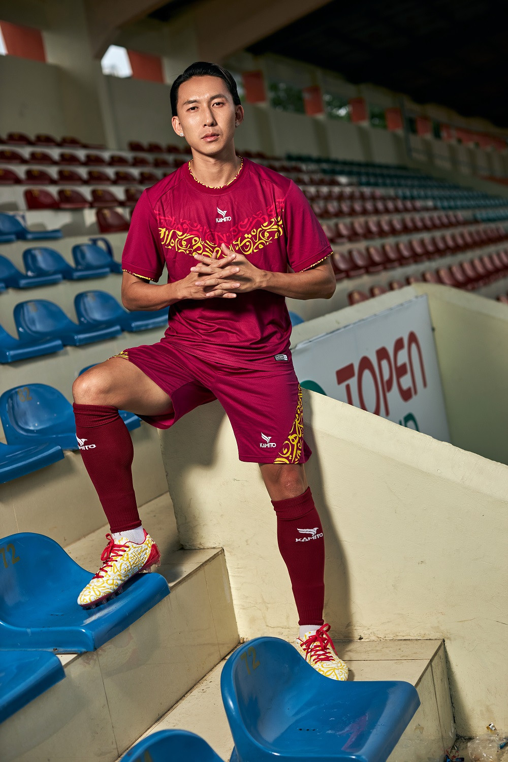 Chưa hết, nhiều ý kiến còn cho rằng đây là tín hiệu mừng cho bóng đá Việt Nam khi ngày một chuyên nghiệp và dần dần tiệm cận với các ông lớn trong ngành thời trang thể thao.