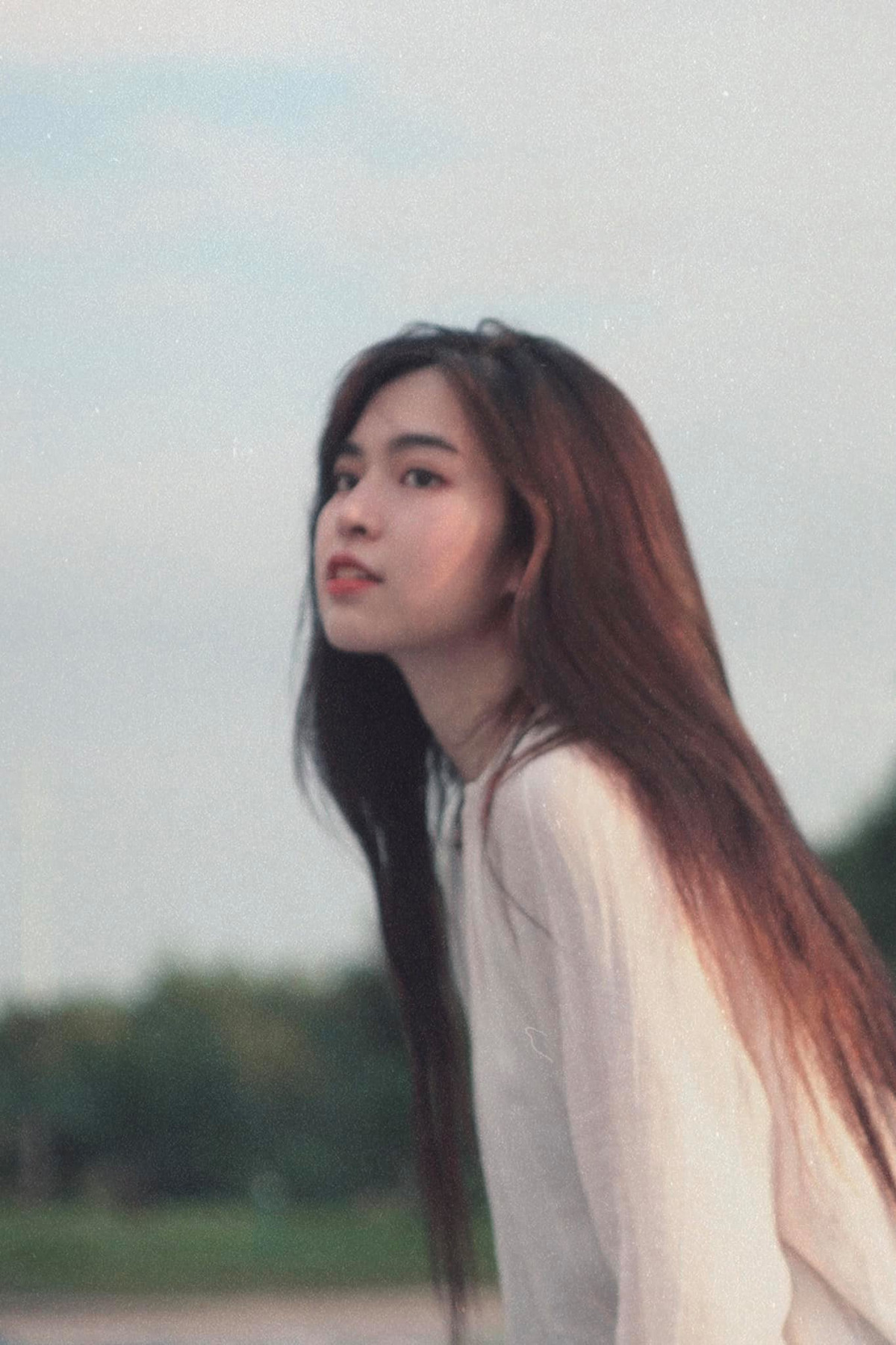 Mọi động tính của Khánh Vân trên trang cá nhân đều nhận được sự tương tác nhiệt tình từ CĐM.