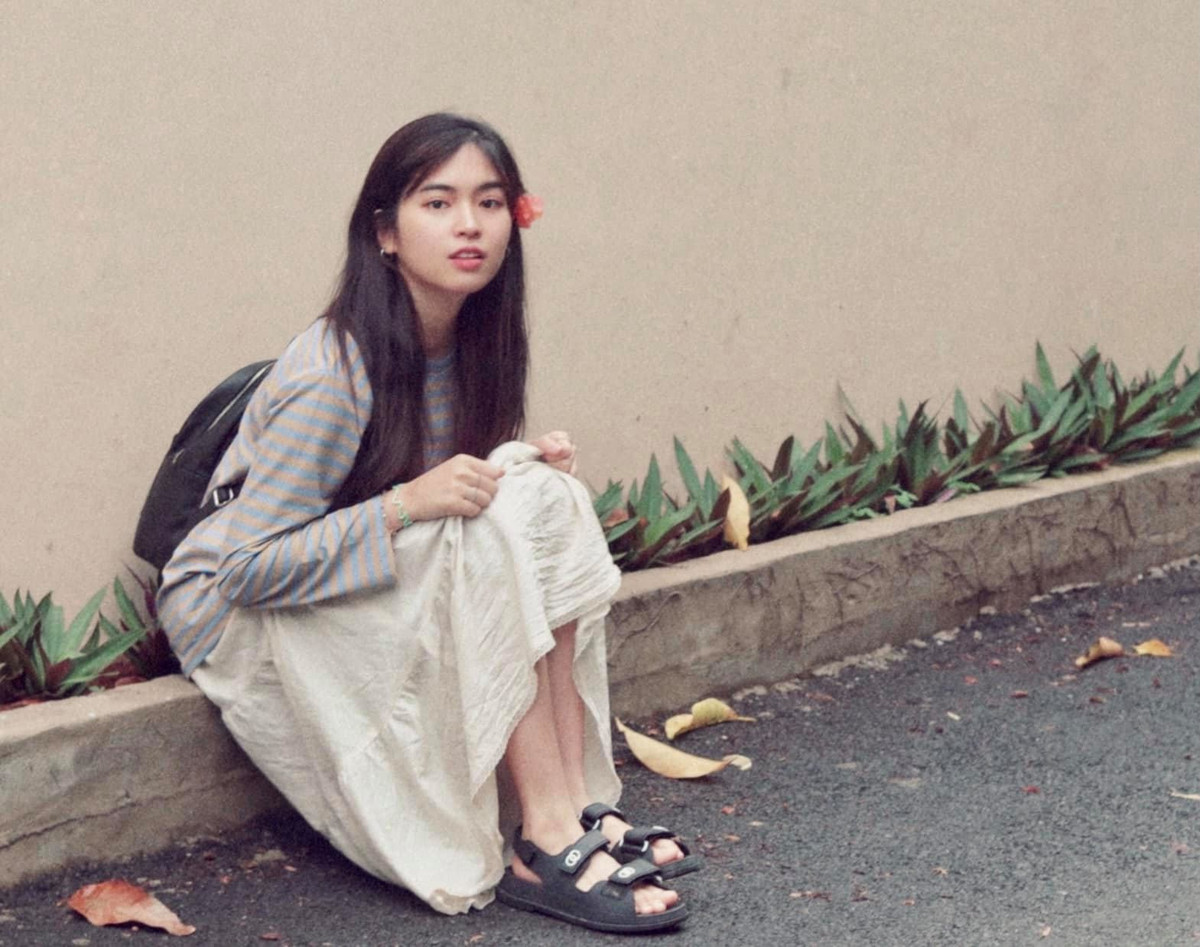 Gần nhất, Khánh Vân vướng phải scandal bị lập group anti fan bởi họ hàng, bị chê "quá dẹo" trên show truyền hình thực tế.