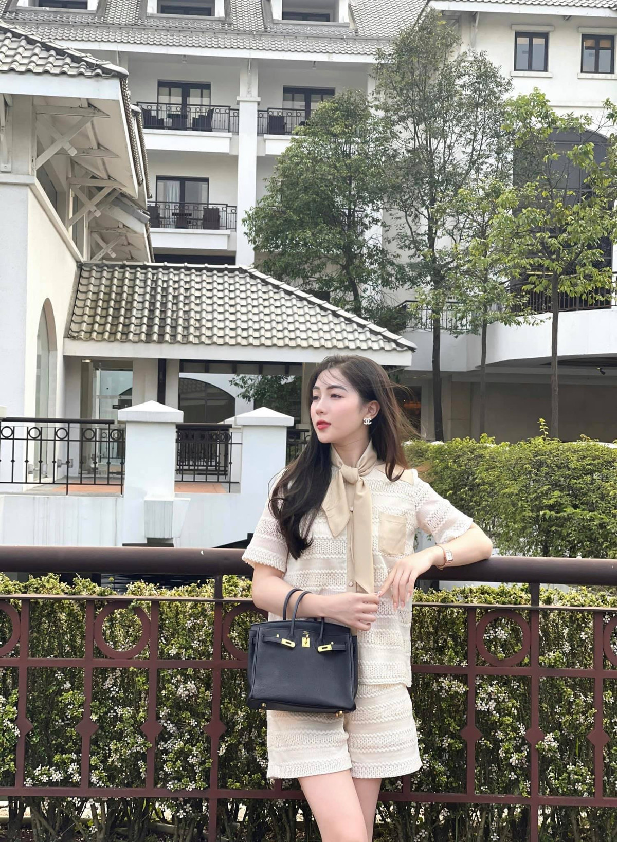 Thời gian này, Thúy Hường đang tập trung hoàn thiện vở diễn tốt nghiệp đại học. Cô chưa có dự định tham gia dự án nghệ thuật mới và nếu có duyên sẽ tiếp tục cống hiến cho nghệ thuật và mong được mọi người tiếp tục yêu thương.