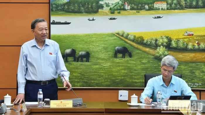 Tiếp tục xây dựng bộ máy nhà nước tinh gọn, hoạt động hiệu quả - Hình 4 Tiep tuc xay dung bo may nha nuoc tinh gon, hoat dong hieu qua-Hinh-4