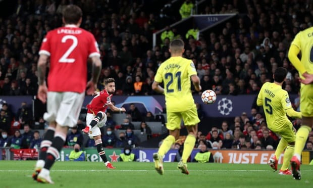 Ronaldo ghi ban phut bu gio, Man United loi nguoc dong Villarreal-Hinh-8