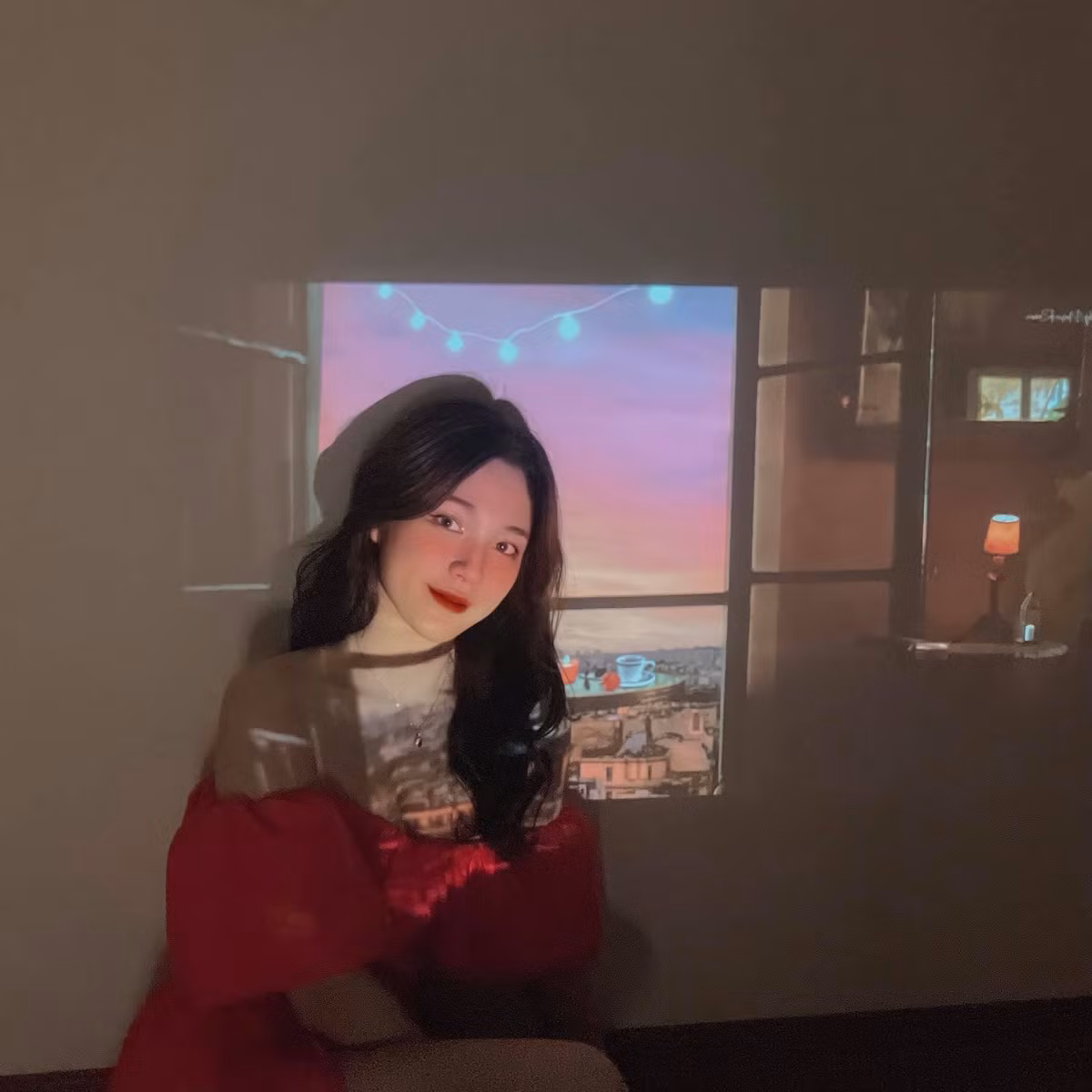 Bản thân Tiêu Ngọc chỉ hơn sinh viên vài tuổi nên không tránh khỏi việc có những lúc học trò không nghe lời. Đặc biệt là hiện tại do sự phát triển của công nghệ, các bạn trẻ tiếp xúc nhiều với mạng xã hội có cả 2 chiều tốt - xấu, tâm lý dễ bị tác động.