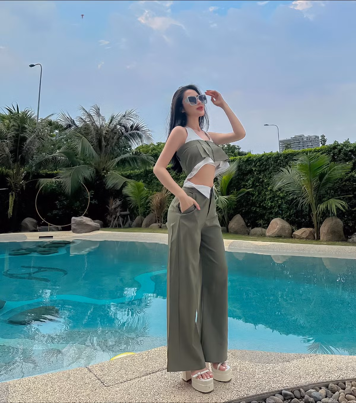 Ngoại hình ấn tượng cùng với những người bạn diễn ăn ý, Gonpink ngày càng có nhiều người hâm mộ.