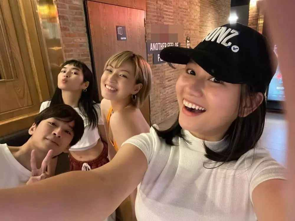 Cách đây không lâu, loạt ảnh của diễn viên Trúc Anh phim Mắt Biếc gây chú ý vì vóc dáng tăng cân, phì nhiêu.