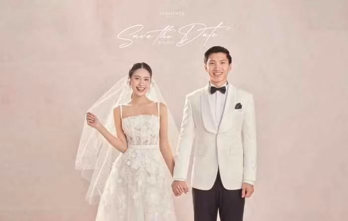 Sau đám cưới ngọt ngào, hiện tại Đoàn Văn Hậu và Doãn Hải My đang tận hưởng cuộc sống "vợ chồng son". Mọi động thái của cặp đôi nhận được rất nhiều sự quan tâm của khán giả.