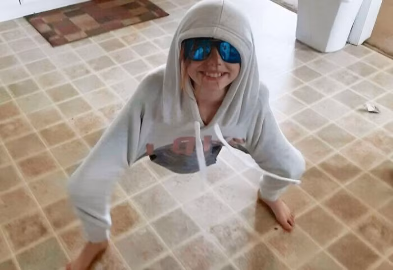 Chắc hẳn chứng kiến những hình ảnh này của bọn trẻ dịp nghỉ hè của chúng, các ông bố, bà mẹ chỉ biết lắc đầu chán nản.