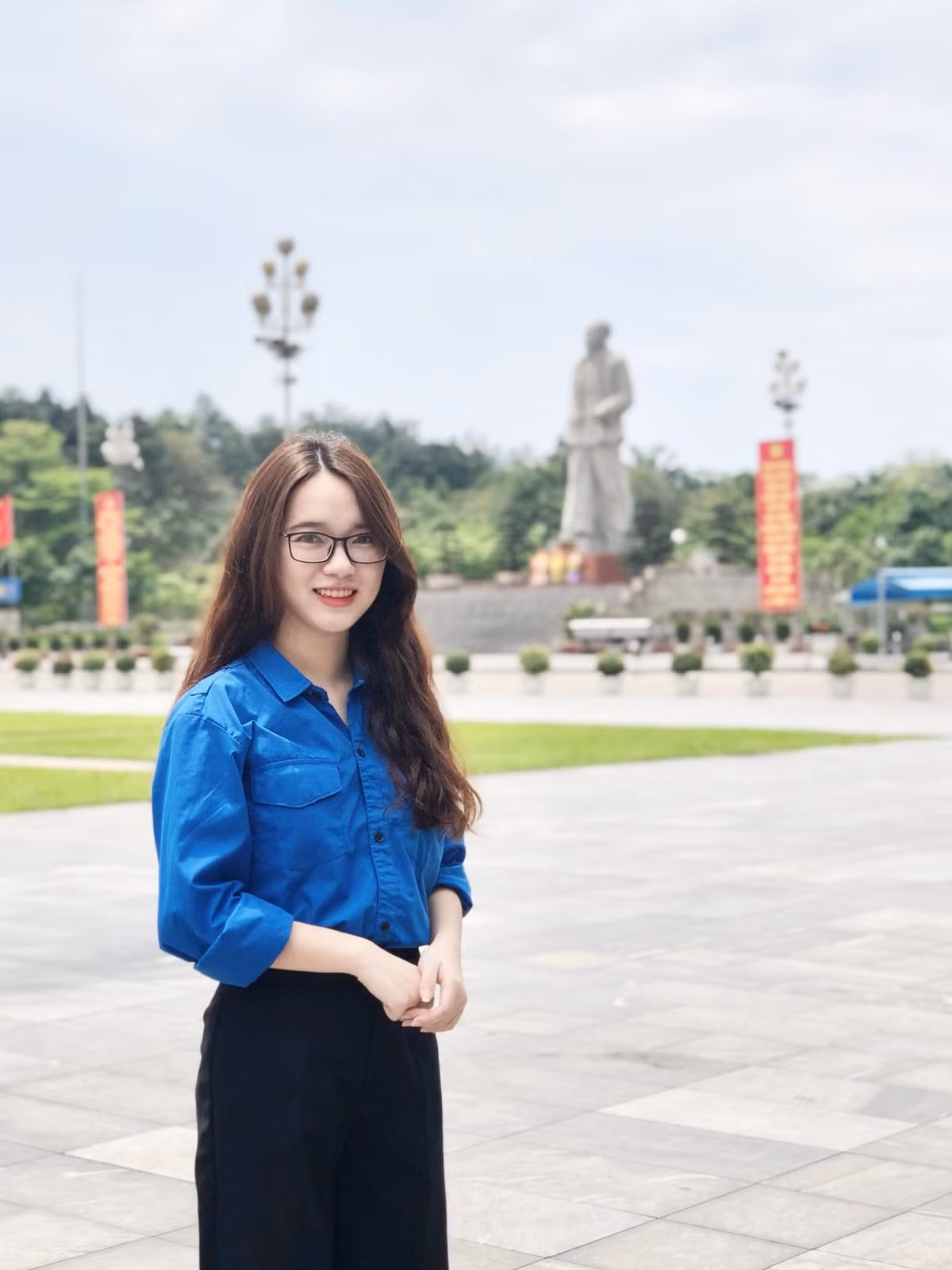 Thu Trang cũng cho biết thêm, vốn xuất phát điểm học sinh chuyên Văn, cô nàng đã phải vật lộn khá nhiều thời gian đầu để học được chuyên ngành 100% bằng tiếng Anh.