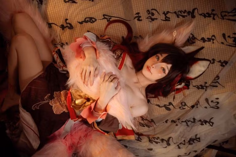 Mới đây, cosplayer nổi tiếng Le Josette đã khiến cộng đồng game thủ “phát sốt” khi tung bộ ảnh hóa thân thành Fugue.