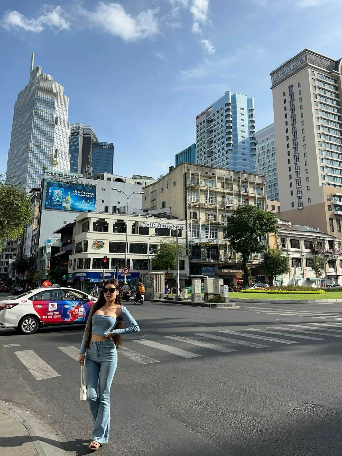 Yến Xuân hơn Văn Lâm 2 tuổi, cặp đôi đã có mối tình 5 năm bền chặt và kín tiếng.