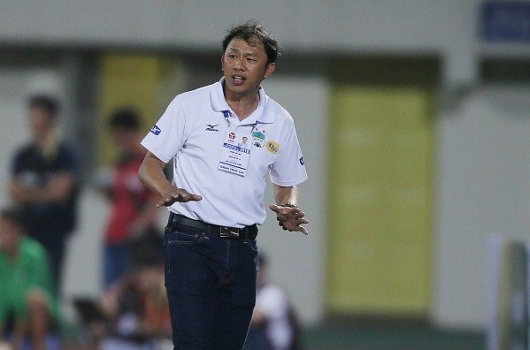 HLV Dương Minh Ninh được coi là công thần của CLB HAGL. Ông gắn bó với đội bóng này xuyên suốt hơn 20 năm qua, từ vai trò cầu thủ cho đến làm công tác huấn luyện.