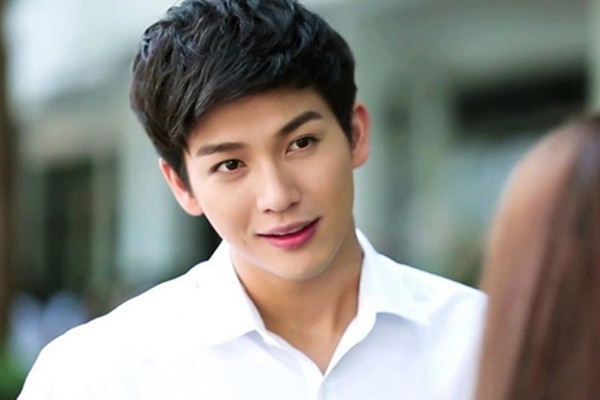 Cung thu ky vao thue phong thi dung hinh khi gap bo vo