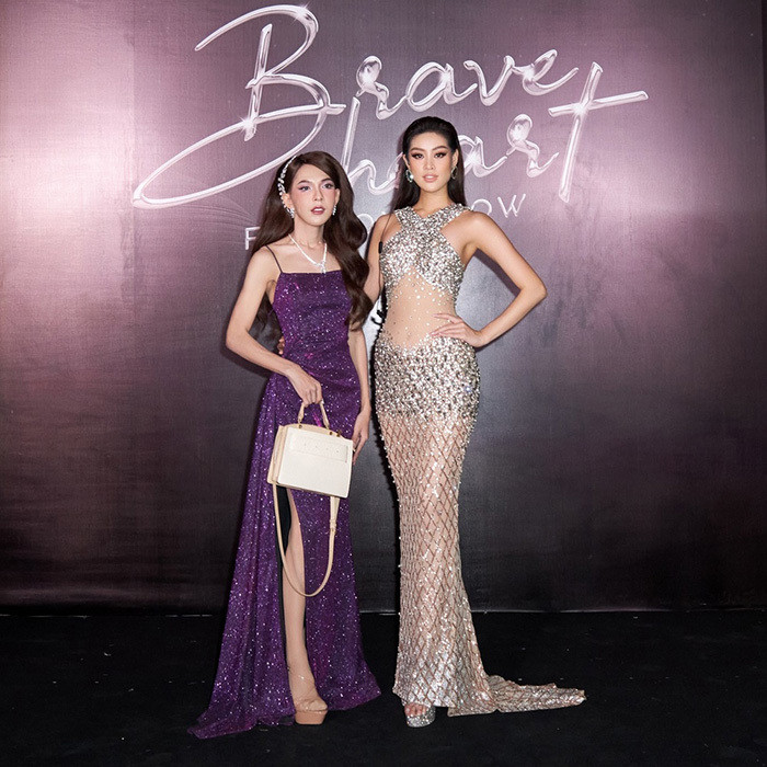 Góc nghiêng của má Cám từ khuôn mặt đến vóc dáng đều không thể chê vào đâu được. Sải bước trên thảm đỏ của TikTok Võ Thành Ý vô cùng tự tin, nở nụ cười tỏa sáng cả khung hình.