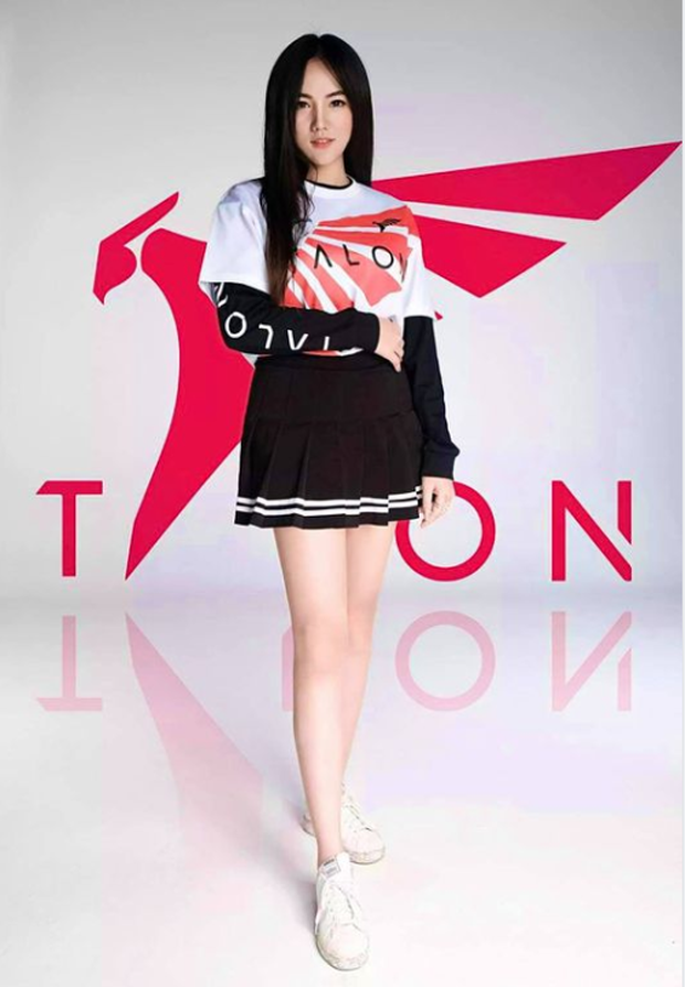 Khung giờ stream của June Ratchasin diễn ra đa dạng, nhưng chủ yếu là tập trung live Liên Quân.