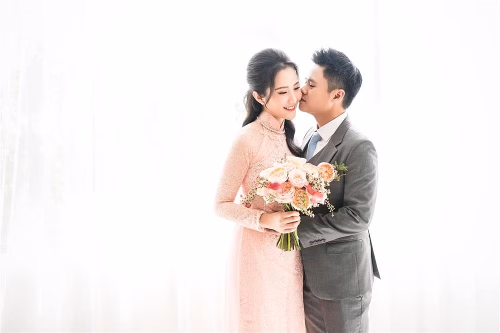 Phan Thành tăng cân là có nguyên do. Bởi trước đó, Primmy Trương từng khoe rất nhiều hình ảnh bản thân vào bếp, trổ tài nấu những món ăn vừa ngon vừa bắt mắt.