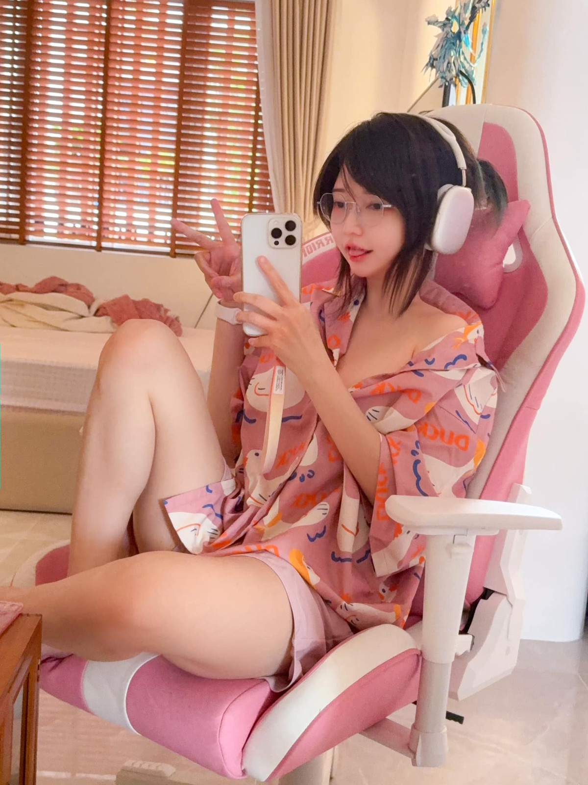 Phản ứng tích cực từ cộng đồng là sự động viên lớn để nữ coser không ngừng học hỏi, thử nghiệm và phát triển bản thân trong lĩnh vực.