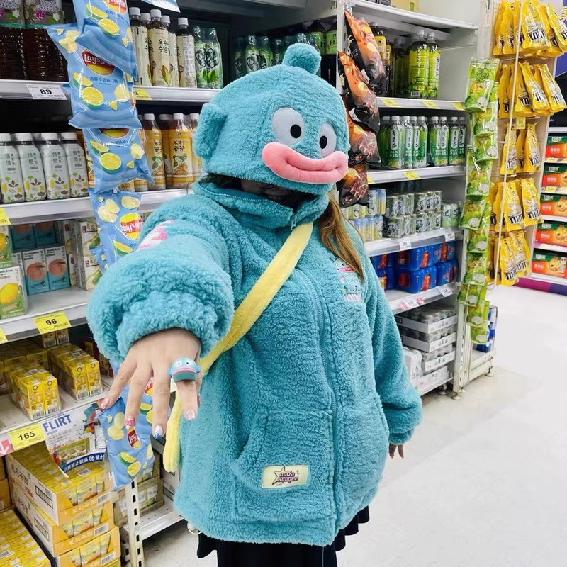 Hiện tại, các clip quay trend bật tắt đèn của Cá Hề Biết Nhảy đã đạt hàng chục triệu lượt xem và hàng trăm nghìn lượt bình luận chỉ sau chưa đầy 1 tuần đăng tải.