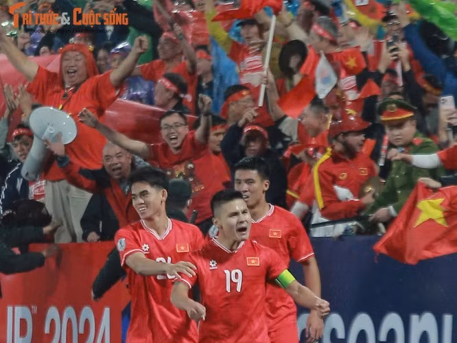 Cơ hội đi tiếp tại bảng B tại AFF Cup 2024 chia đều cho cả Indonesia (4 điểm), Philippines (2 điểm) và Lào (2 điểm).