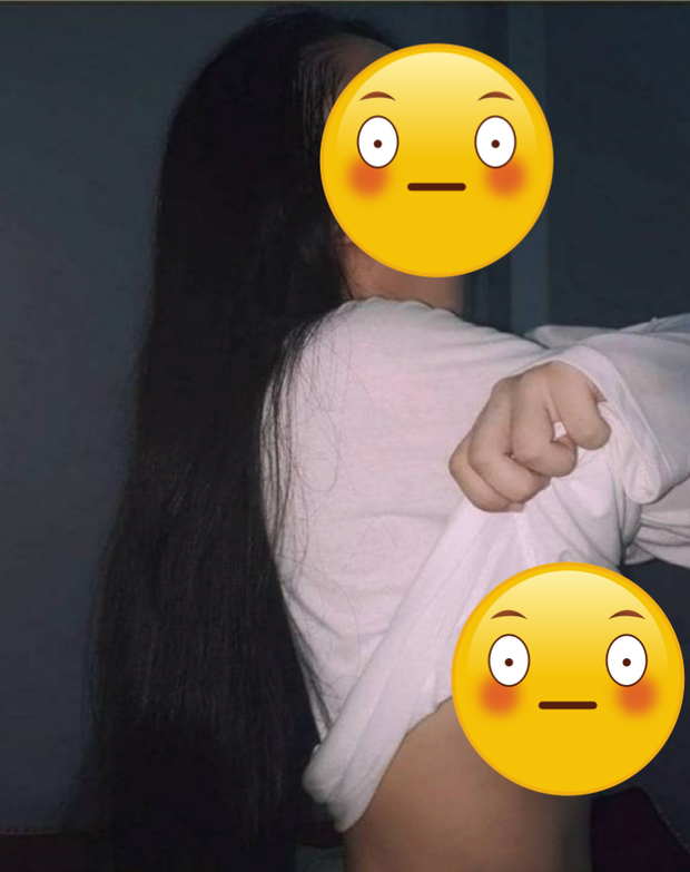 Nguyễn Thị Kim Anh (SN 2000), hay thường gọi là Foxie được nhiều người biết đến từ lâu với nhan sắc cuốn hút mà và thân hình bốc lửa. Cô nàng nổi tiếng với biệt danh " hot girl đòi nợ" trên TikTok với hàng triệu tim.