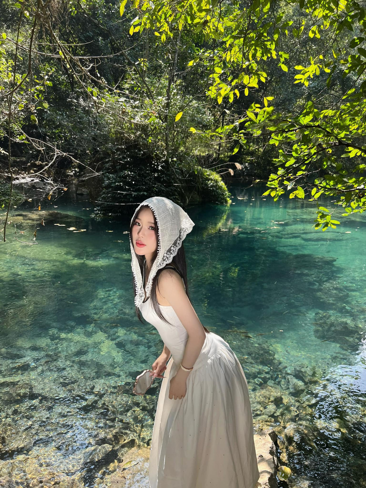 Nhờ nhan sắc các bài đăng trên trang cá nhân của Wyn Anh đều nhận được lượt tương tác “khủng” từ cộng đồng mạng.