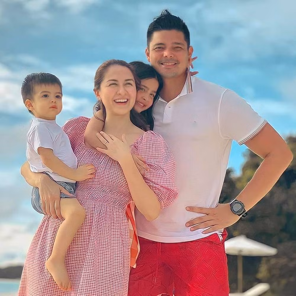 Marian Rivera là ngôi sao toàn diện của làng giải trí Philippines. Nữ diễn viên sở hữu gương mặt xinh đẹp, mang dòng máu lai Tây Ban Nha - Philippines.