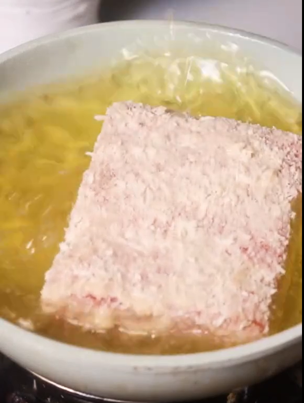 Nhiều người cho rằng món này lạ thì có lạ nhưng hương vị chắc chắc chẳng thế nào giống thịt bò.