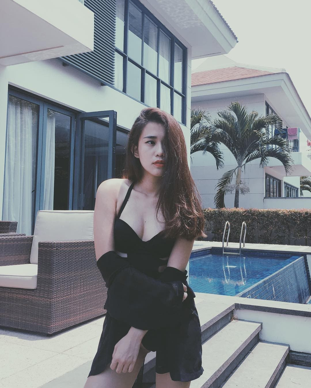 Ngọc Thảo cũng sở hữu nguyên một bộ sưu tập túi xách đắt tiền, hầu hết mỗi chiếc đều có giá từ vài chục triệu trở lên.