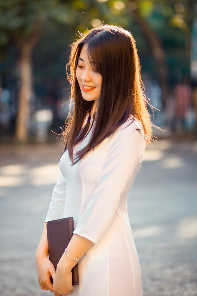 Phương Mai là sinh viên khoa Kinh doanh Quốc tế Đại học Ngoại thương, cô bạn cũng là thành viên cốt cán của CLB Nguồn nhân lực HRC FTU.