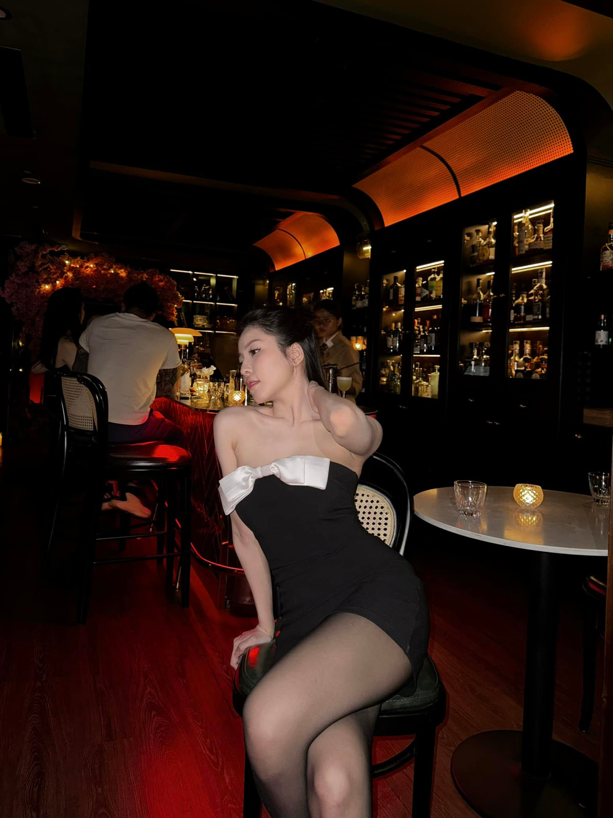 Hiện tại, tuy không còn hoạt động nghệ thuật, tập trung kinh doanh và tận hưởng cuộc sống riêng, Trâm Anh vẫn thu hút được lượng fans "khủng".