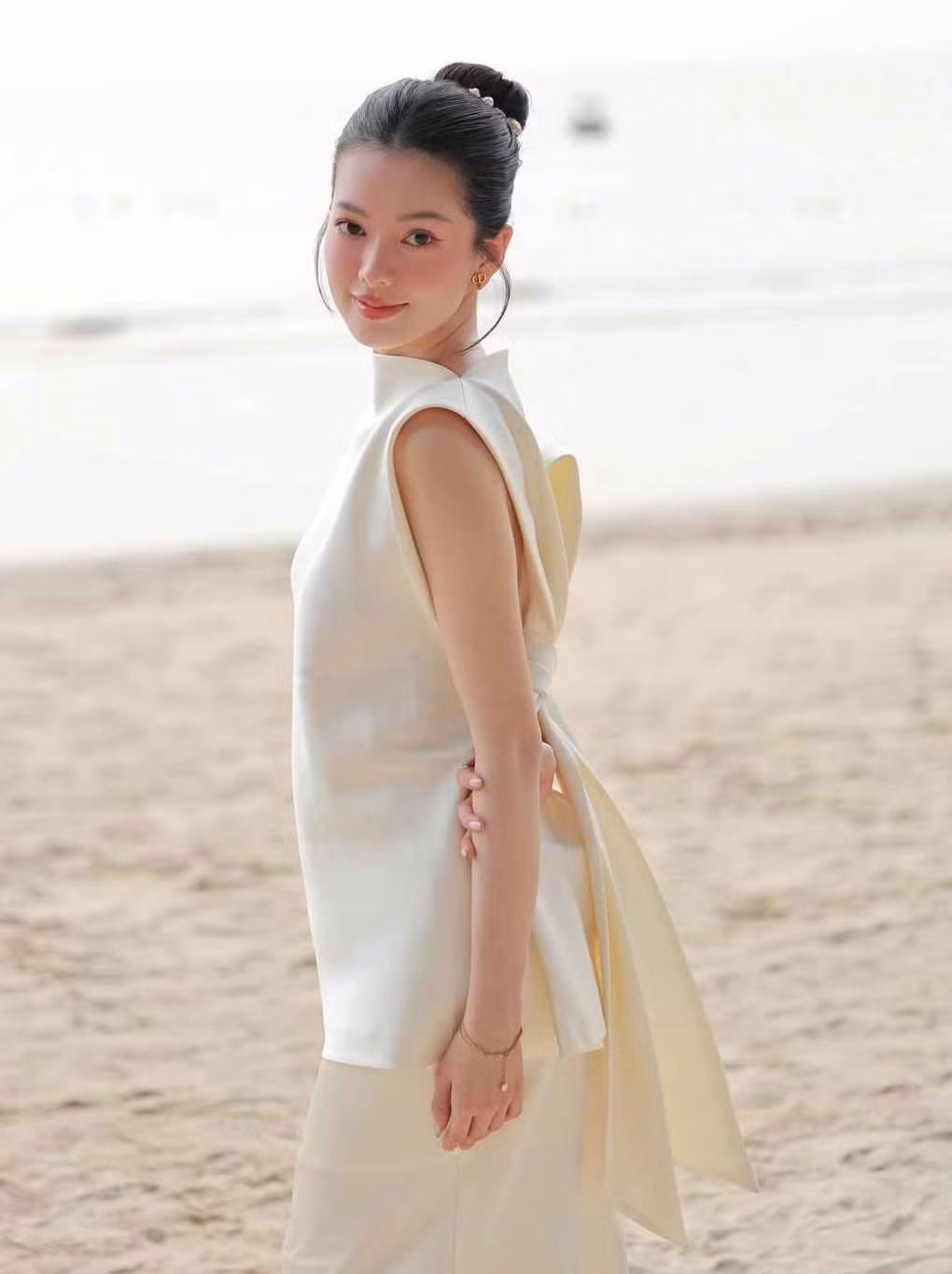 Bên cạnh công việc người mẫu ảnh và vũ công, Yên Đan được biết đến là nhà sáng tạo nội dung về thời trang, làm đẹp. Trong các video của mình, cô thường chia sẻ về bí quyết chăm sóc da, giữ gìn vóc dáng khỏe đẹp…