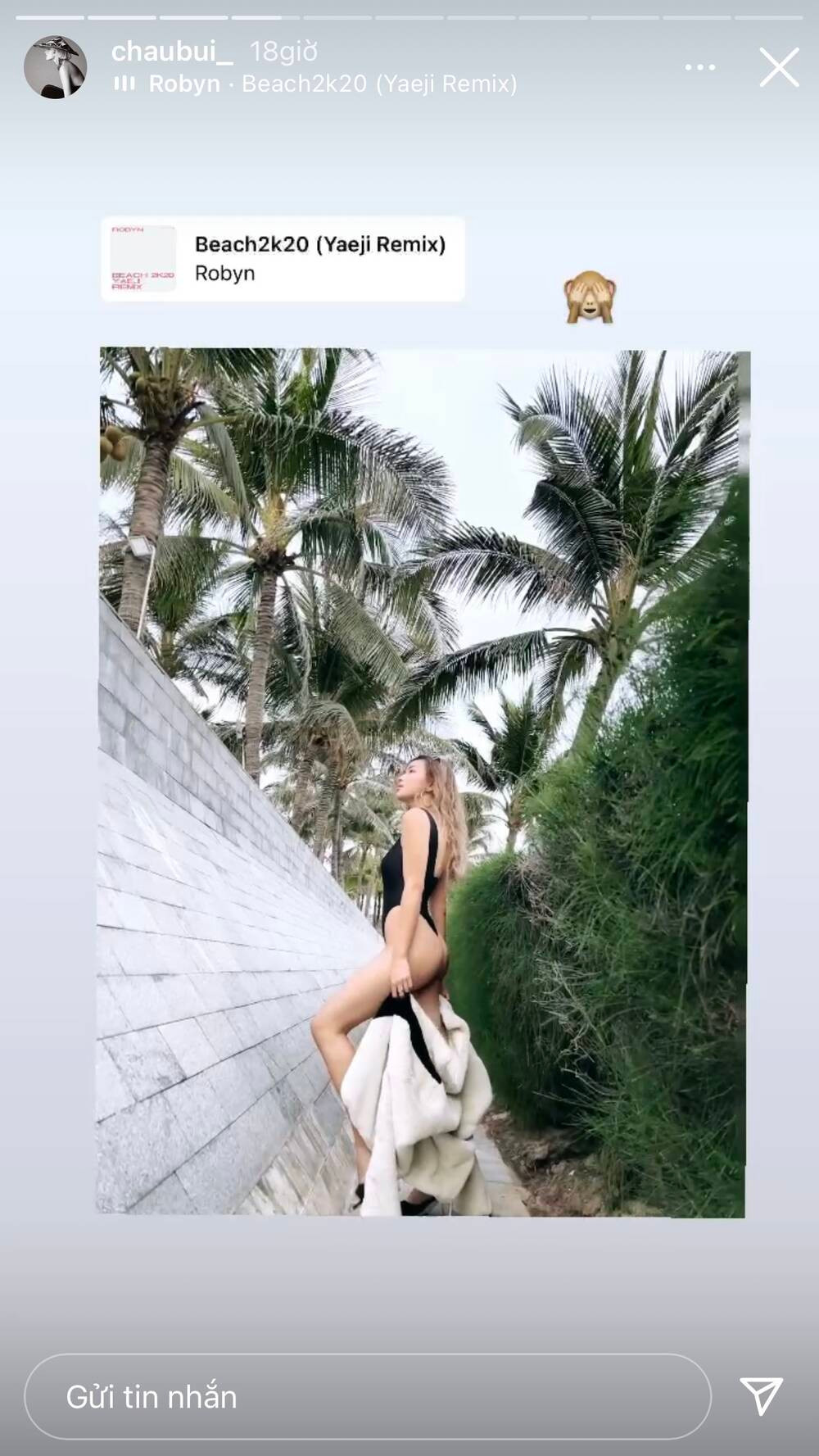 Sau khi những bức ảnh khoe bikini của Châu Bùi lên sóng, các fan để lại dòng bình luận lời bài hát của Binz rằng: "Đường cong nhiều hơn cả đường đua!".