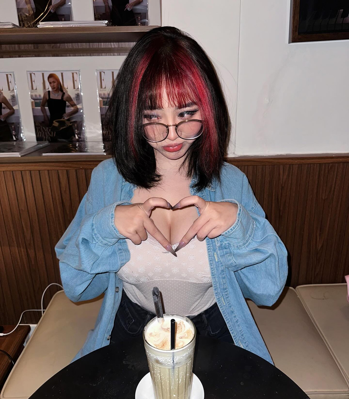 Hy vọng với sự ủng hộ mạnh mẽ từ phía CĐM, Zin Chan sẽ tiếp tục phát triển và ra mắt thêm nhiều sản phẩm ấn tượng hơn nữa trong thời gian tới.