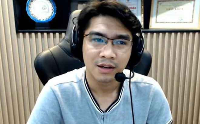 Thành viên của Tứ hoàng cho chấp nhận: “View có thể tụt chứ không thể làm show xong lại buồn cãi nhau giữa viewer hay cảm thấy người tham gia không vui được...